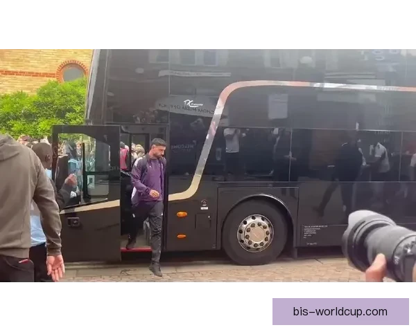 库尼亚谈达洛特音乐品味与更衣室氛围 库尼亚谈达洛特音乐品味与更衣室氛围