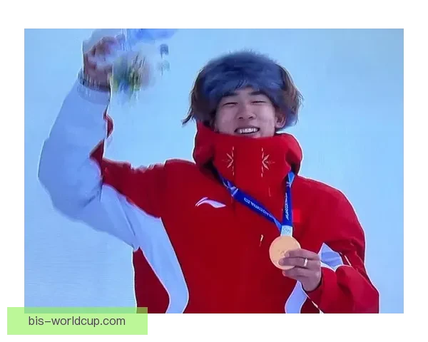 男子单板坡障苏翊鸣第八进决赛